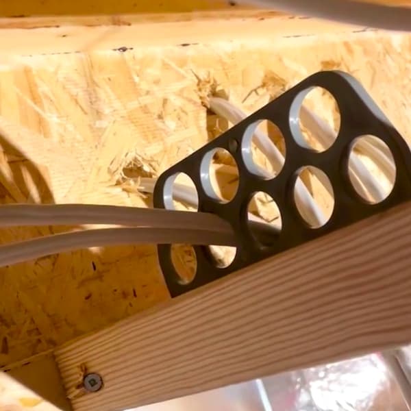 Cable Chase - Wire Bracket