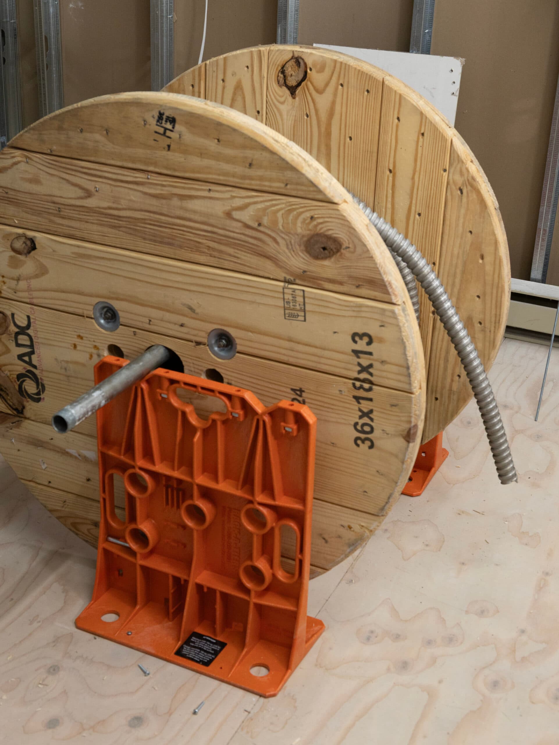 Rack-A-Tiers 2.5 Wire Dispenser (Orange Collector's Edition)