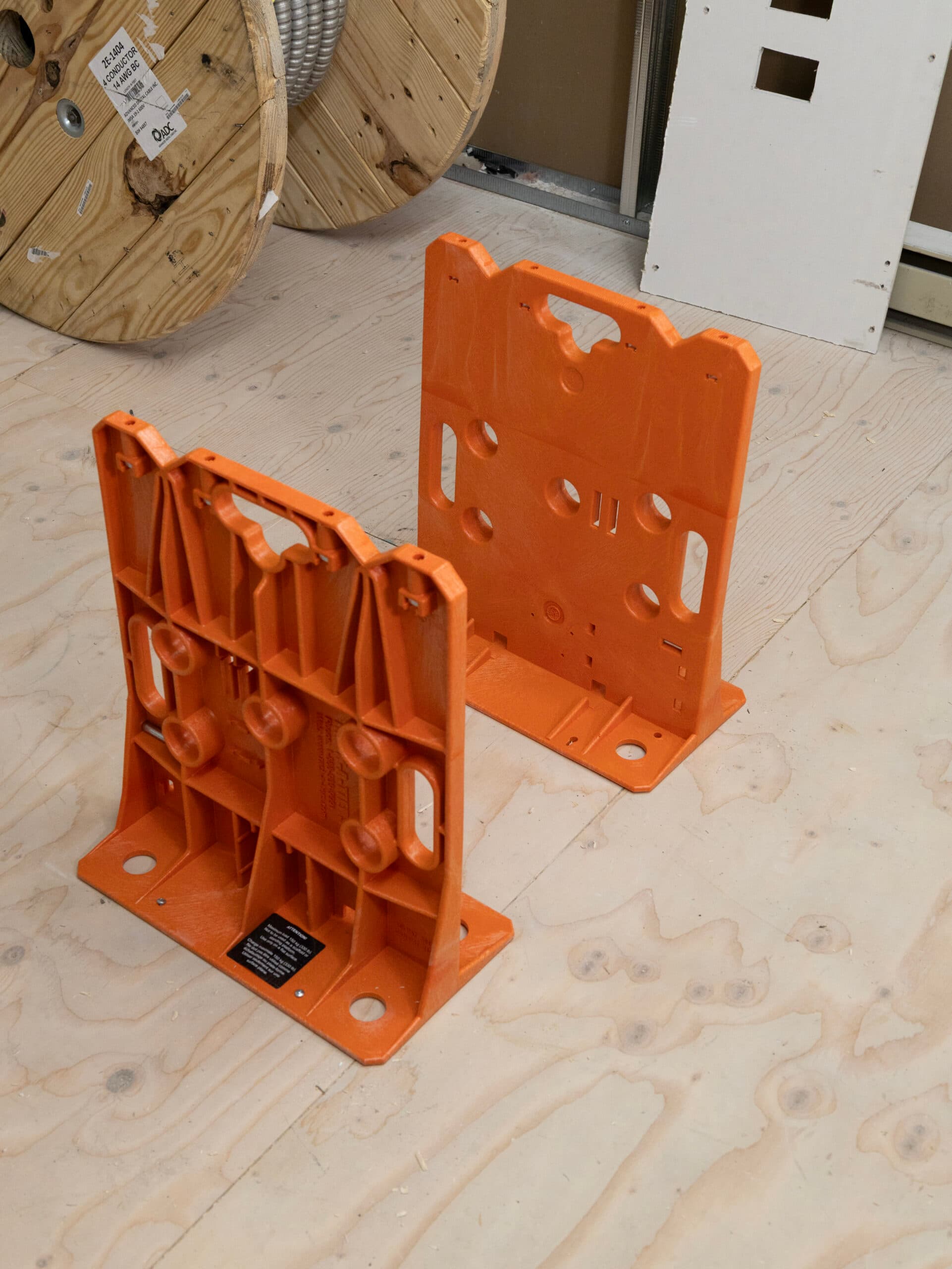 Rack-A-Tiers 2.5 Wire Dispenser (Orange Collector's Edition)