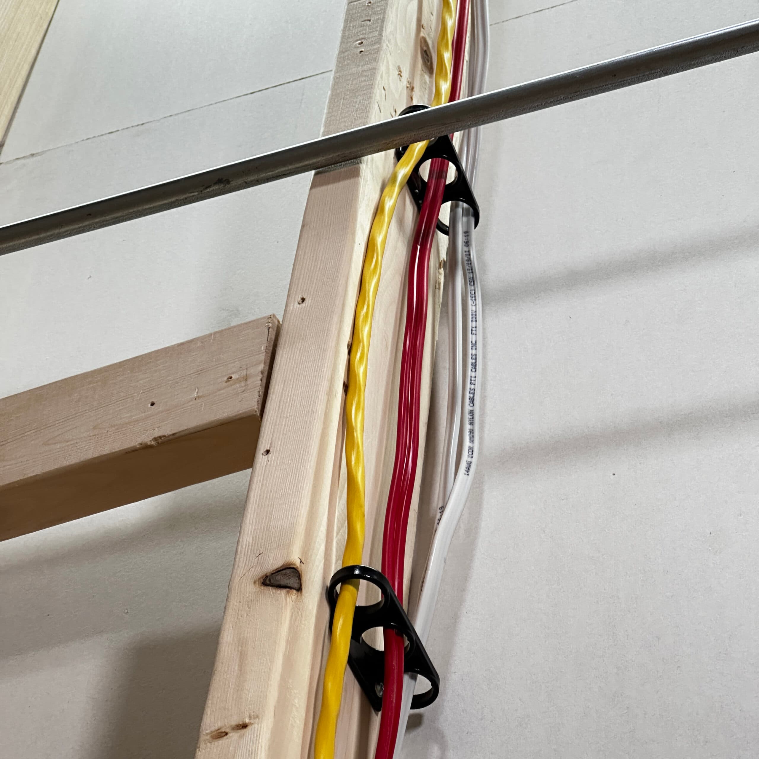 Wire Knuckles - Wire Bracket